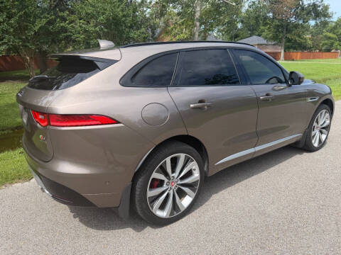 2017 Jaguar F-PACE S