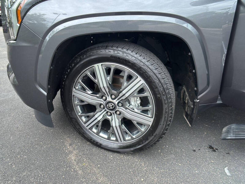 2025 Toyota Sequoia