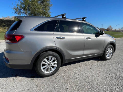2019 Kia Sorento LX