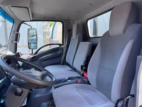2019 Isuzu NPR