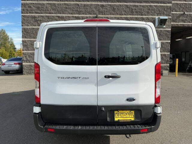 2023 Ford Transit