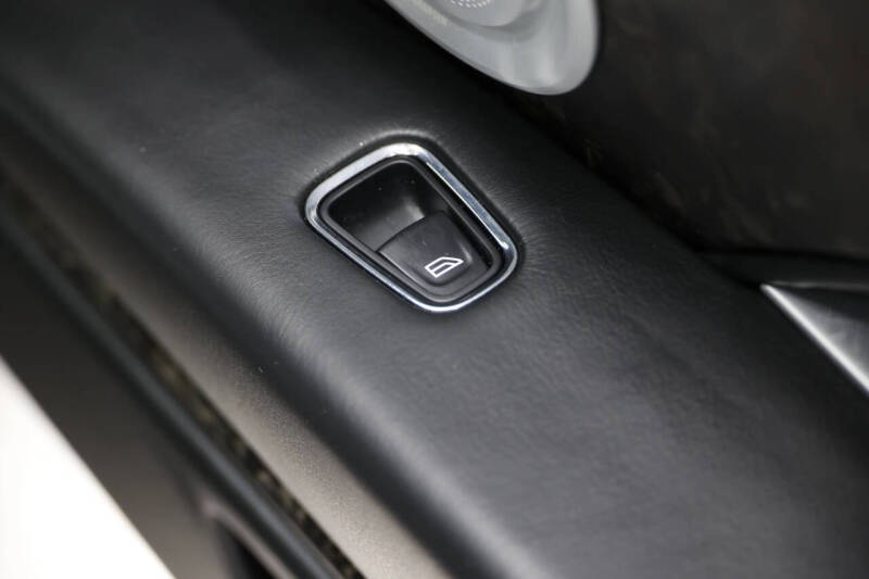 2018 Aston Martin DB11 V12