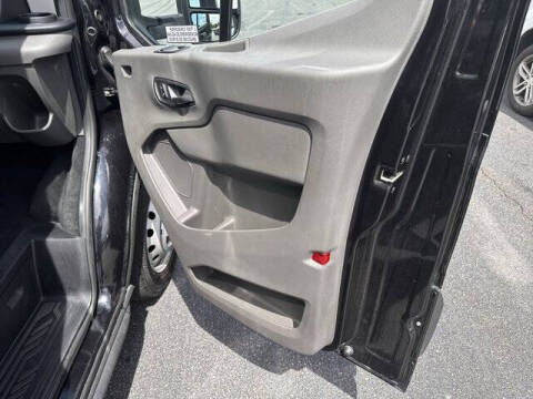 2025 Ford Transit