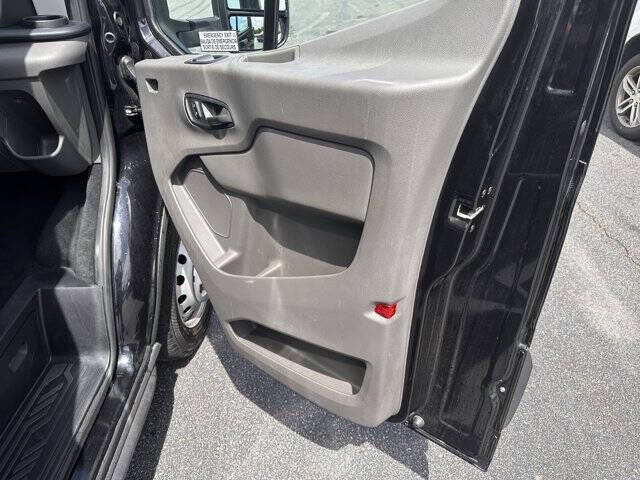 2025 Ford Transit