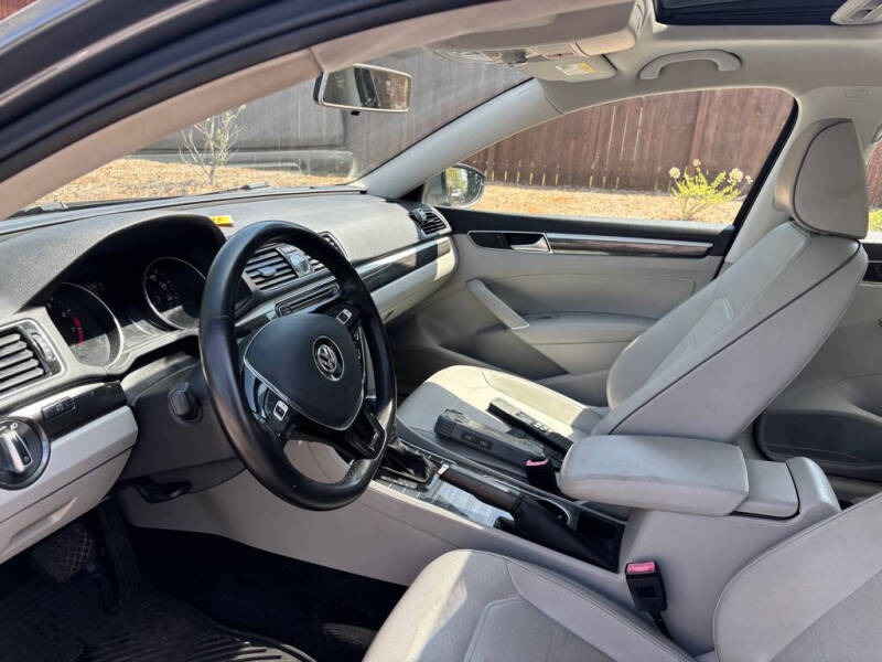 2016 Volkswagen Passat