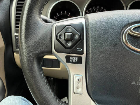 2014 Toyota Sequoia Limited