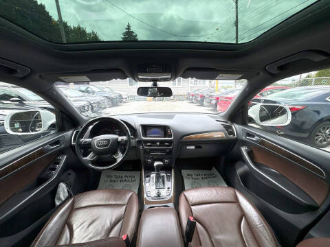 2017 Audi Q5 2.0T quattro Premium