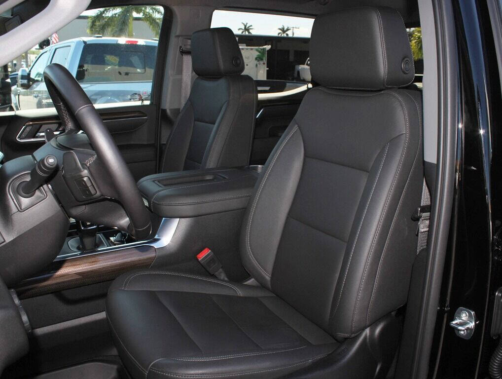 2022 Chevrolet Silverado 1500  - $56,995