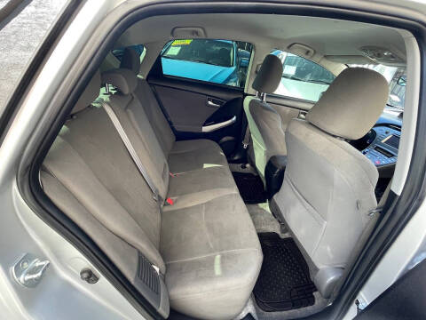 2014 Toyota Prius Two
