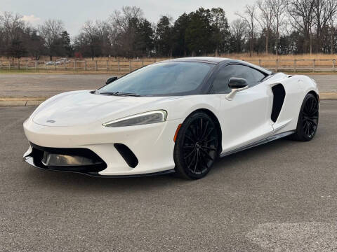 2022 McLaren GT