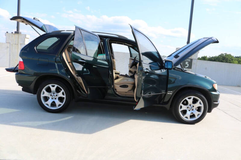 2001 BMW X5 4.4i