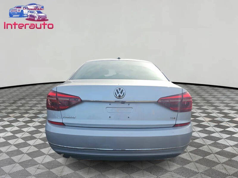 2017 Volkswagen Passat 1.8T S