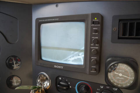 2000 Monaco Dynasty M-37