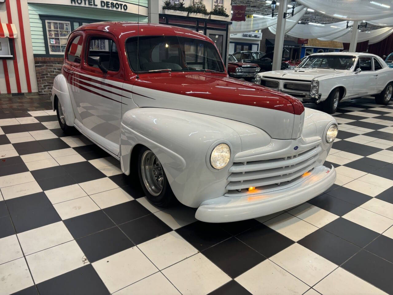 1946 Ford Tudor 38