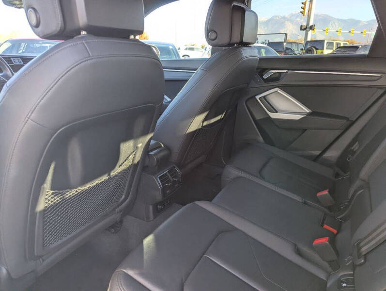 2021 Audi Q3 quattro S line Premium 45 TFSI