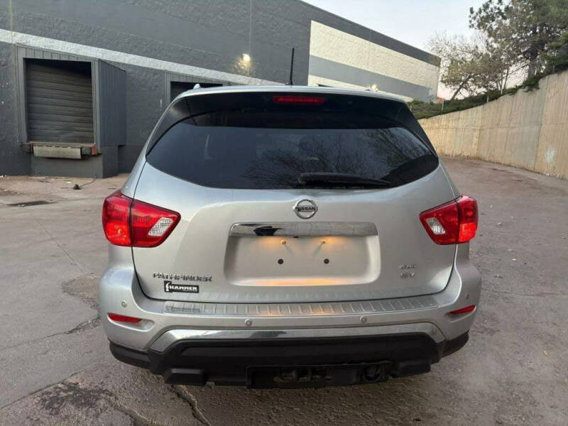 2017 Nissan Pathfinder S