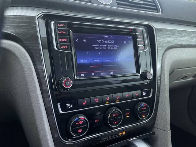 2016 Volkswagen Passat 1.8T SE