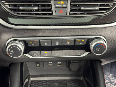 2023 Nissan Altima 2.5 SR