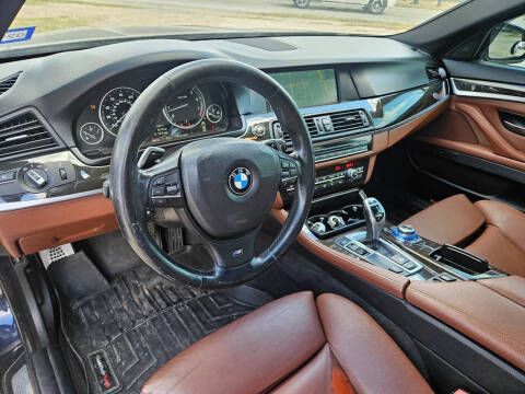 2012 BMW 5 Series 550i