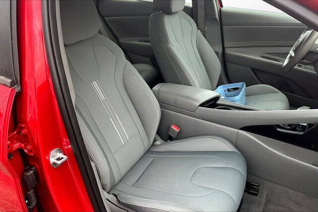 2022 Hyundai Elantra