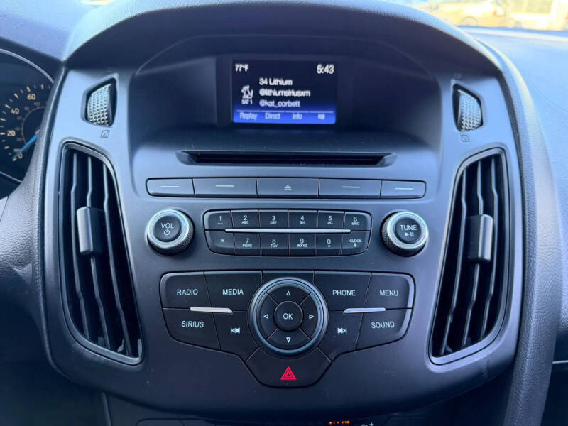 2016 Ford Focus SE