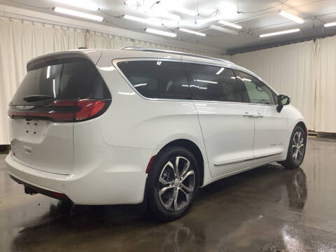 2026 Chrysler Pacifica Pinnacle