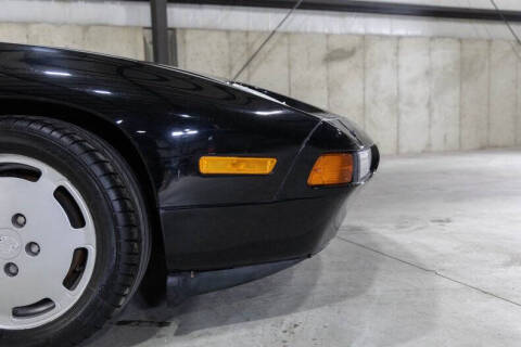 1987 Porsche 928 S4