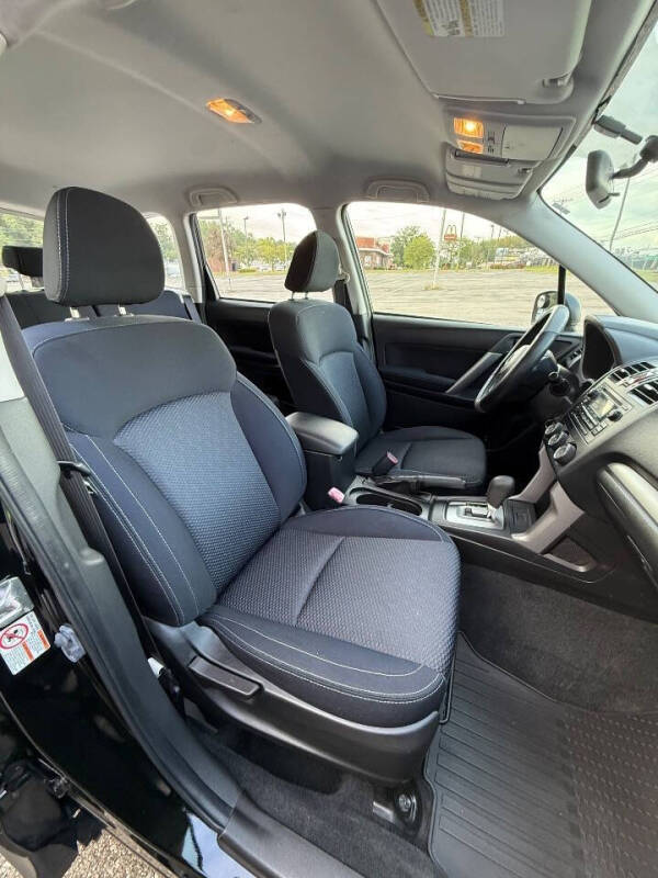 2015 Subaru Forester 2.5i