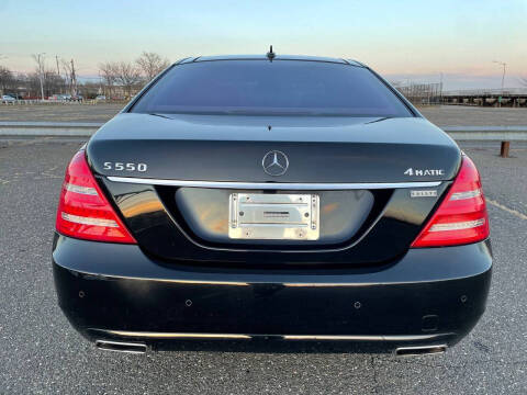2013 Mercedes-Benz S-Class S 550 4MATIC