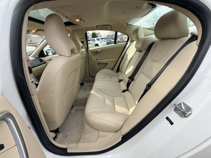 2015 Volvo S60 T5 Drive-E Premier