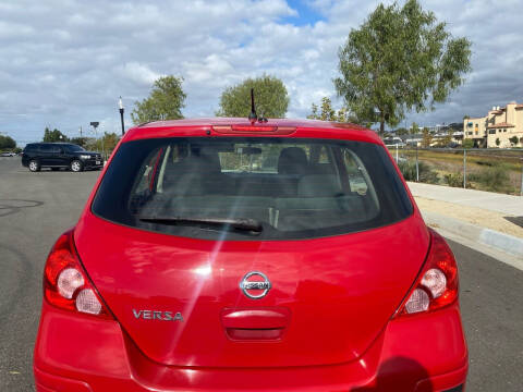 2012 Nissan Versa 1.8 S
