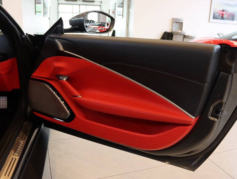 2024 Ferrari Roma Spider