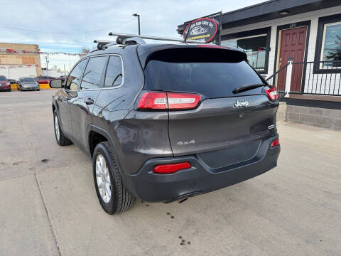 2016 Jeep Cherokee Latitude