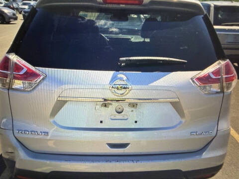 2015 Nissan Rogue SL