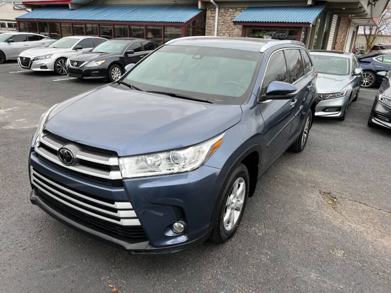 2019 Toyota Highlander for sale at Import Auto Connection in Nashville TN