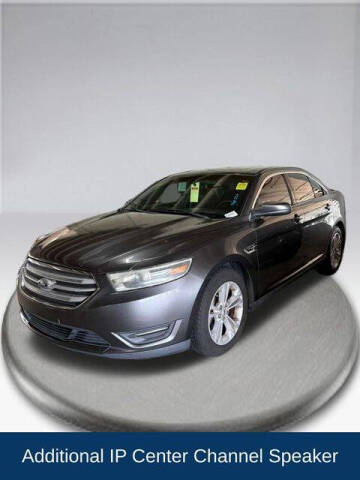 2015 Ford Taurus SEL