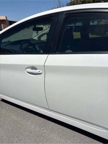 2015 Toyota Prius One