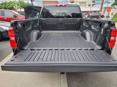 2017 Chevrolet Silverado 1500 Custom