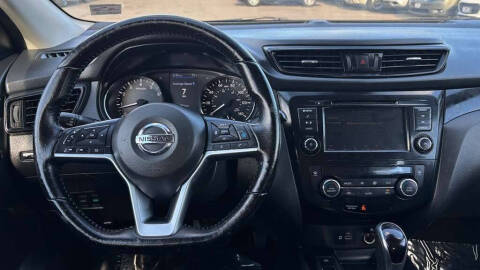 2021 Nissan Rogue Sport SV