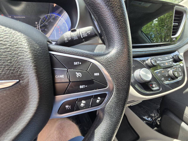 2021 Chrysler Pacifica Touring