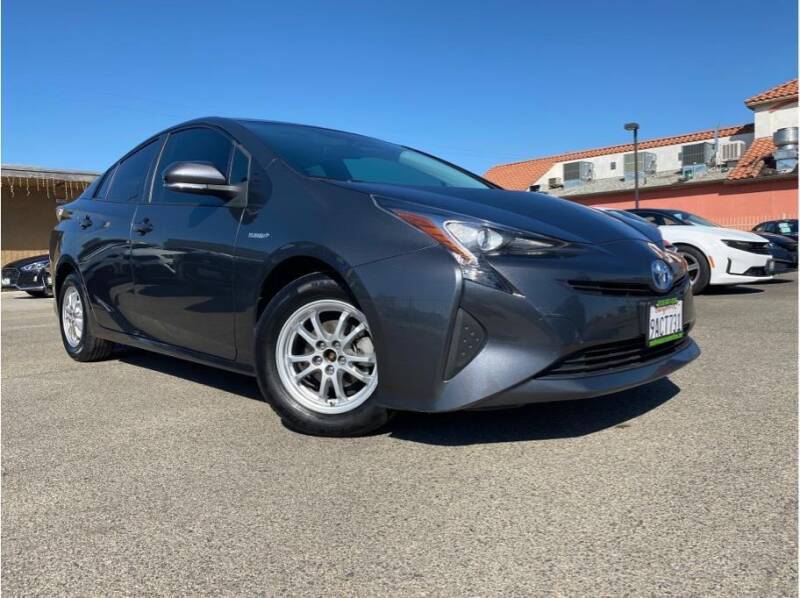 2016 Toyota Prius for sale at MADERA CAR CONNECTION in Madera CA