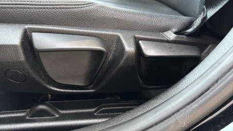 2015 BMW 3 Series 320i