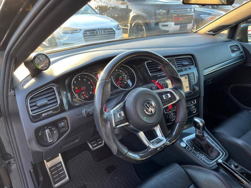2016 Volkswagen Golf GTI
