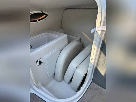 2001 Four Winns FUNSHIP 254