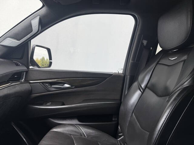 2017 Cadillac Escalade ESV Platinum