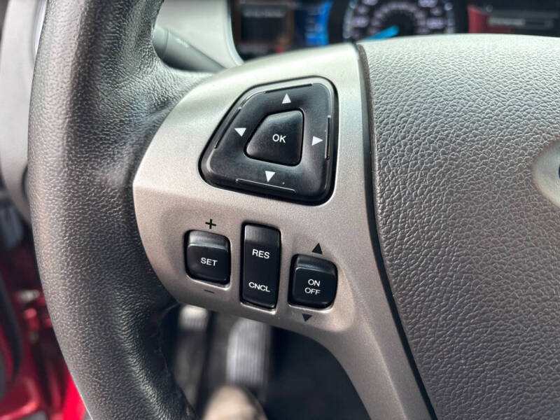 2018 Ford Taurus SEL