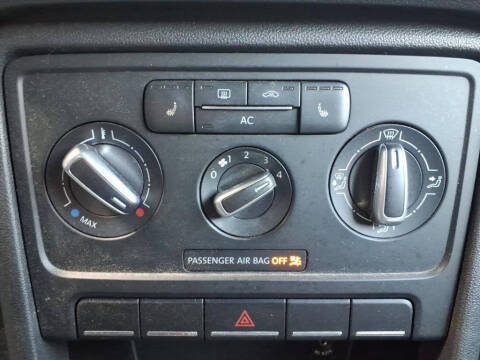 2012 Volkswagen Beetle