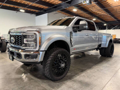 2023 Ford F-450 Super Duty Lariat