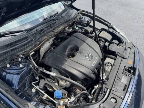 2016 Mazda MAZDA3 i Sport