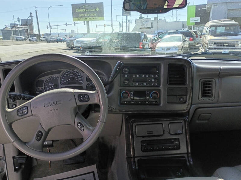 2004 GMC Yukon Denali